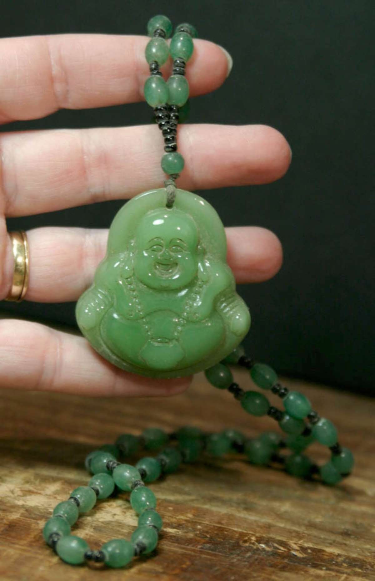 Vintage Jade Bead Necklace