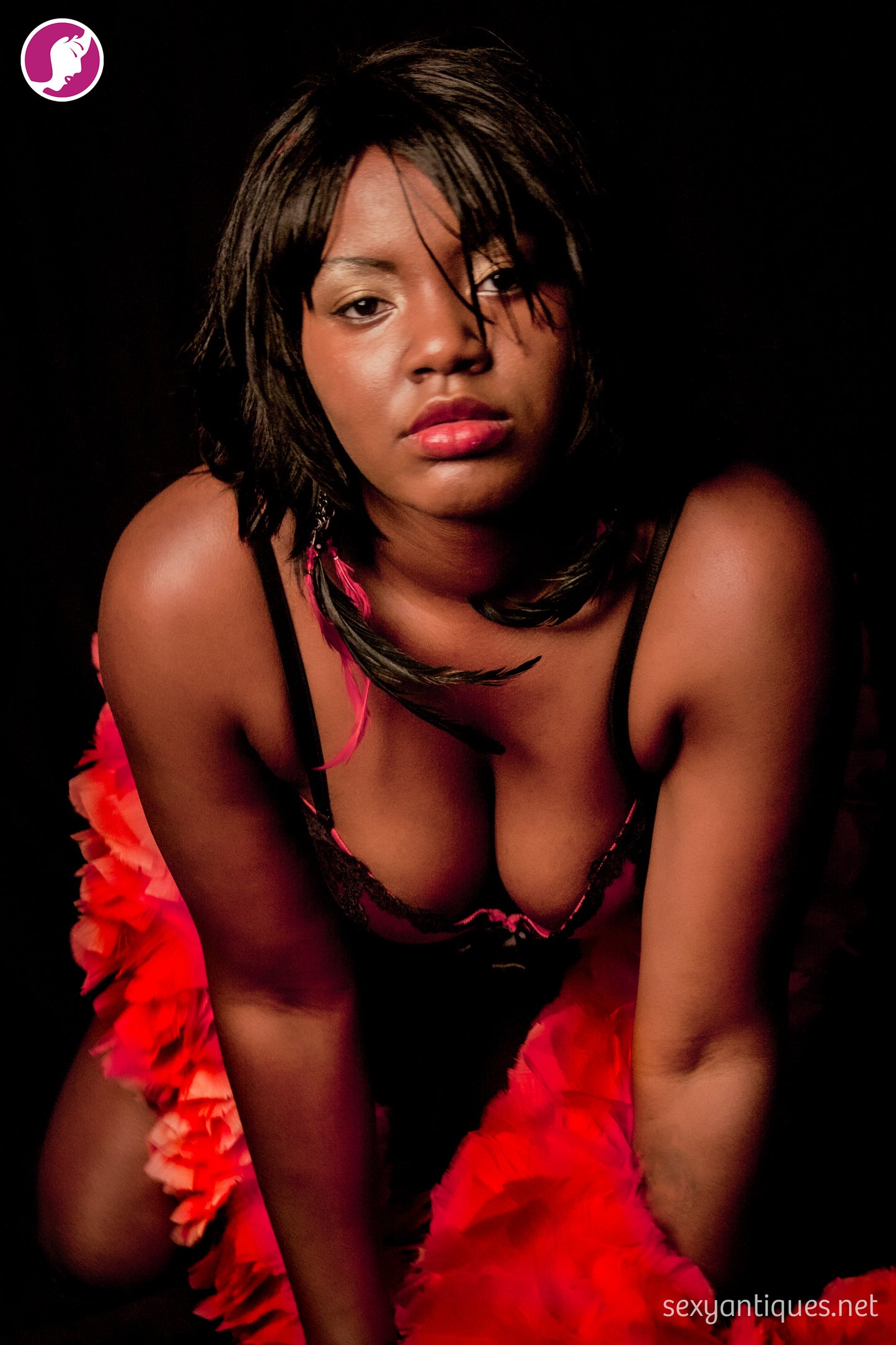 Red Feather Boa – Sensual Photography Prop